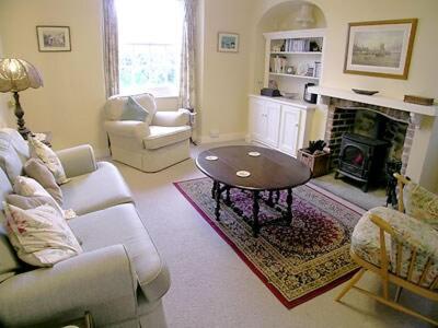 Applewood Cottage Loders Luaran gambar